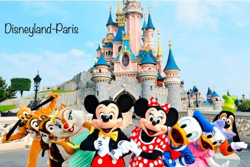 Studio 2 Adultes 2 Enfants Parcs Disneyland Paris Montevrain Luaran gambar