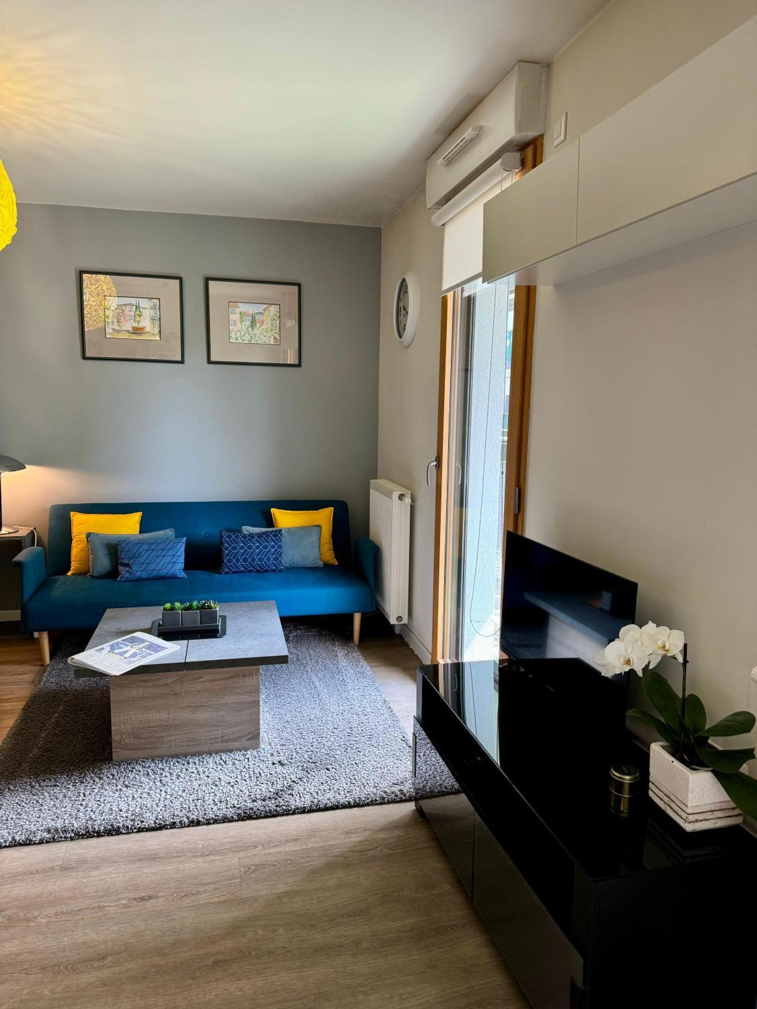 Studio 2 Adultes 2 Enfants Parcs Disneyland Paris Montevrain Luaran gambar