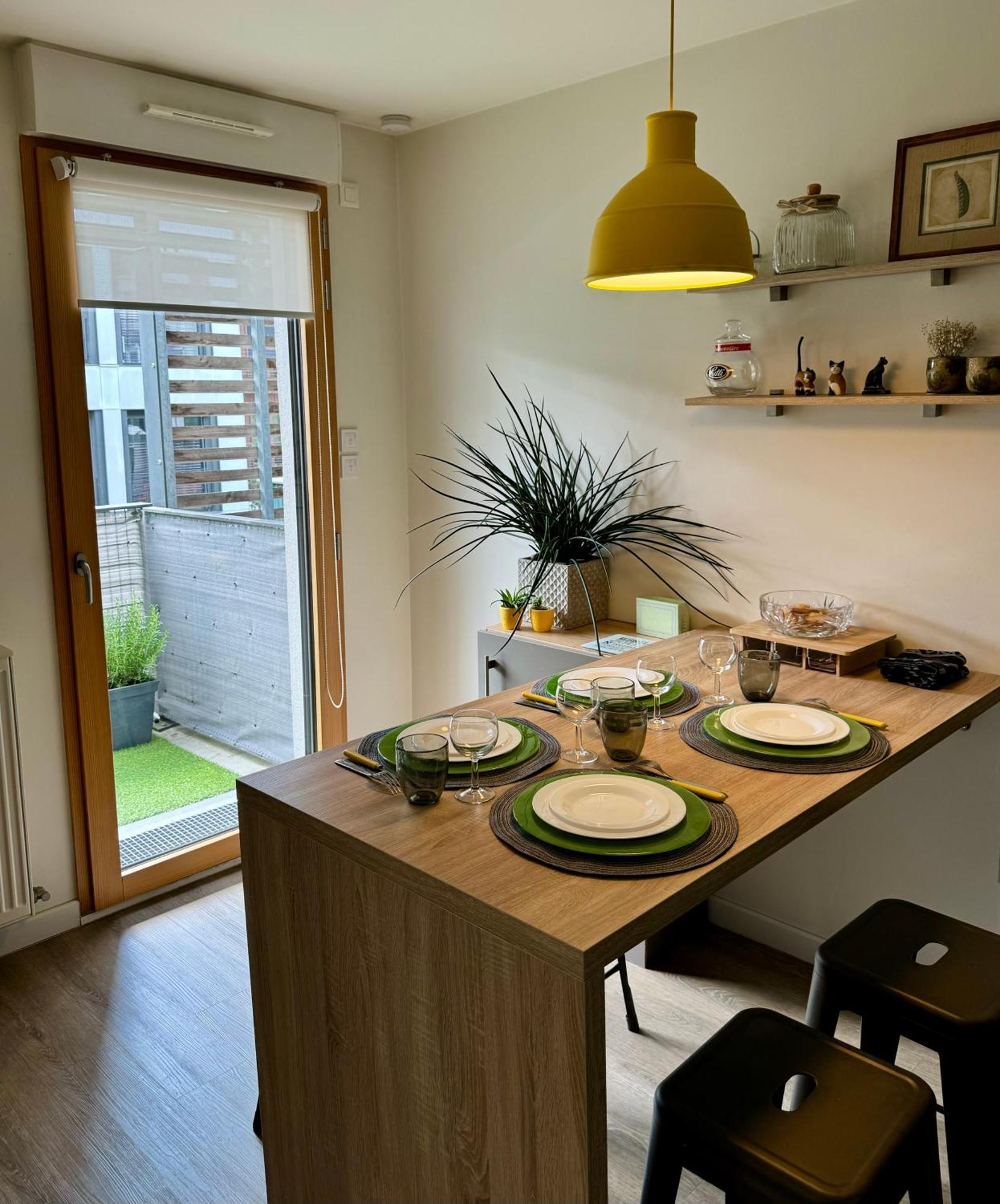 Studio 2 Adultes 2 Enfants Parcs Disneyland Paris Montevrain Luaran gambar